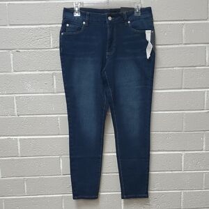 Tahari Dark Blue Ankle Jeans